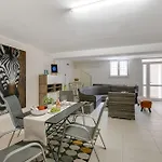 Il Silenzio House - Happy