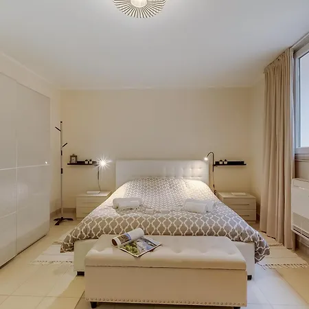 Il Silenzio House - Happy *
